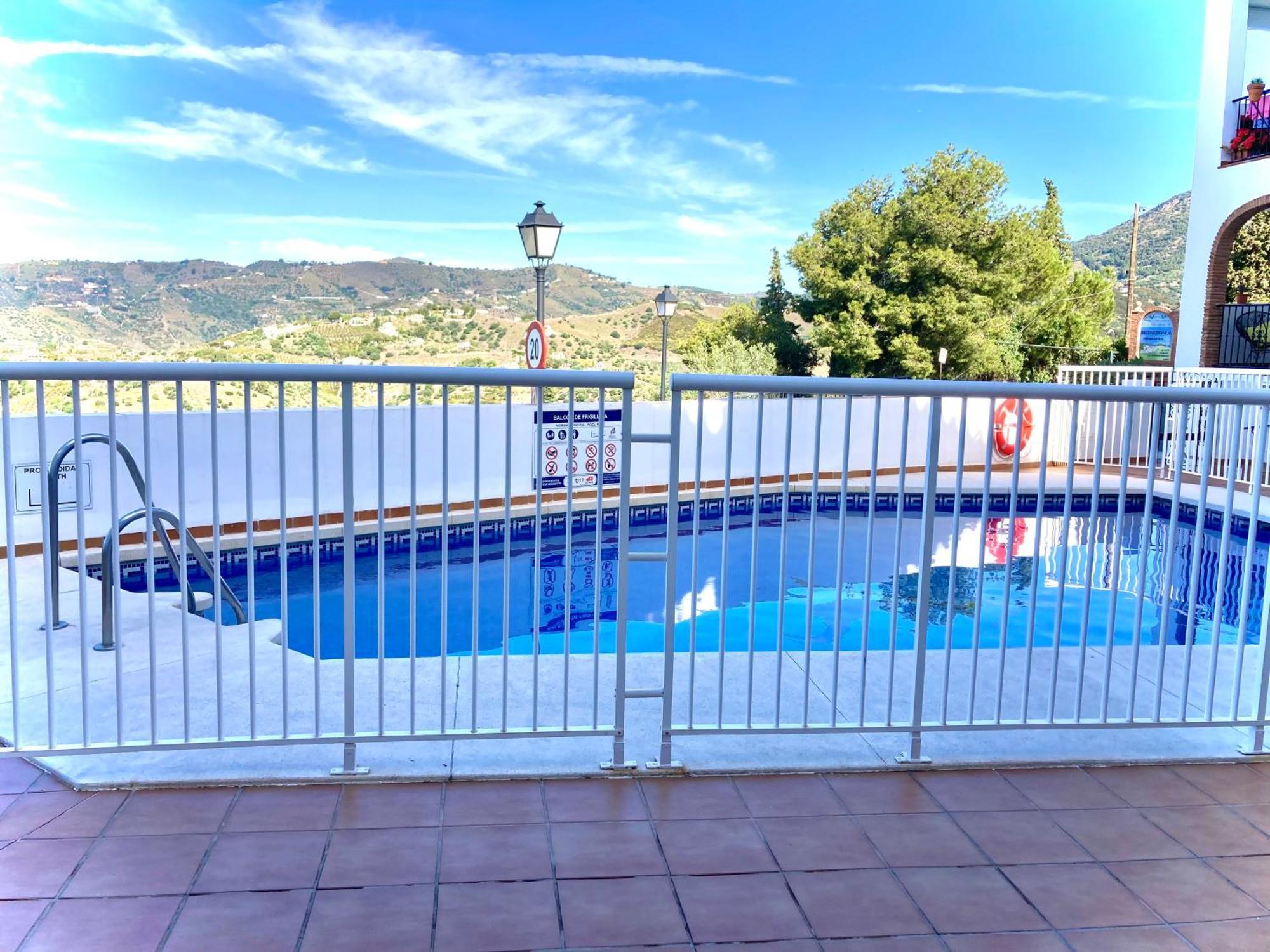 Apartament Buenos Suenos- Balcon De Frigiliana Zewnętrze zdjęcie